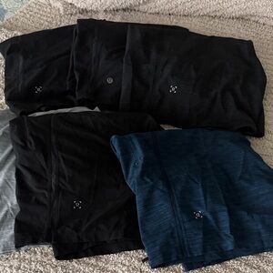 Lululemon men's shorts 9" inseam
Black, Blue, Grey sold separately or bundled